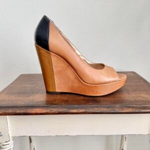 BCBG Colorblock Peeptoe Wedge Size 8 Y2K Genuine Leather